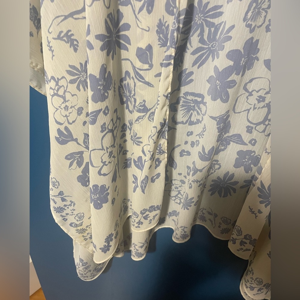 Sonoma Blue and Cream Floral Cover-Up - Picture 4 of 8
